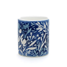 將圖片載入圖庫檢視器 Hand-painted Mug (Low Relief Plant Painting) HPM-P005 for Art Lovers and Blue & White Porcelain Lovers