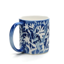 將圖片載入圖庫檢視器 Hand-painted Mug (Low Relief Plant Painting) HPM-P010 for Art Lovers and Blue & White Porcelain Lovers
