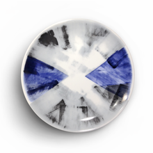 將圖片載入圖庫檢視器 Porcelain 8-inch Plate (Lead-Free) P8P-007 for Art Lovers and Decor Lovers