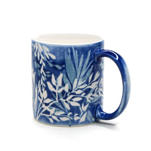 將圖片載入圖庫檢視器 Hand-painted Mug (Low Relief Plant Painting) HPM-P007 for Art Lovers and Blue &amp; White Porcelain Lovers
