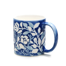 將圖片載入圖庫檢視器 Hand-painted Mug (Low Relief Plant Painting) HPM-P009 for Art Lovers and Blue &amp; White Porcelain Lovers
