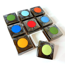 將圖片載入圖庫檢視器 Hand-painted Ceramic Square Box (Light Orange/ Silver) SBS-106 for Art Lovers, Party Lovers and Jewelry Lovers
